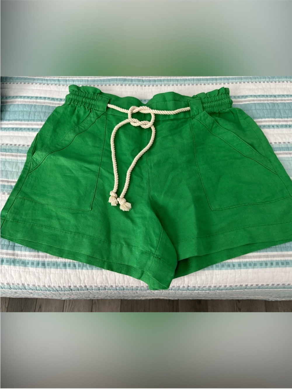 LOFT Kelly Green High-Waist Drawstring Shorts Size M NEW